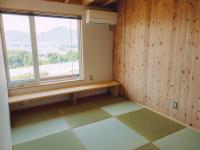 Twin Room with Mountain View