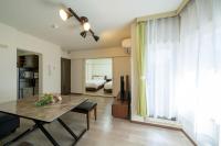 Queens Libre 201 - B&B Sapporo