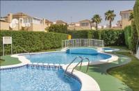 Apartamento con Jardín y Piscina en Guardamar del Segura - Chambres d'hôtes Guardamar del Segura