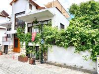 Appartamento con Balcone