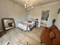 Studio du centre - L'Artdu'Net - - B&B Charleville-Mézières