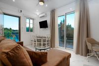 Elia Apartment - Hellenic Apartments Avlona - B&B Oinófyta