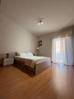 Two-Bedroom Apartment with Mountain View