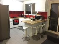 Dana-Large Room in a Shared House-Close to City & ANU-1 - B&B Tinaroo
