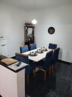 Linda casa para final de semana com churrasqueira - B&B Praia Grande