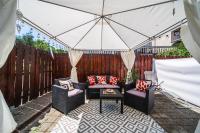 Violet Red Yellow Apartments - B&B Korčula