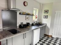The Beehive at Pudding Cottage - B&B