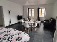 O'Couvent - Appartement 222 - 1 chambre - 71 m2 - Deuxième étage - B&B Salins-les-Bains