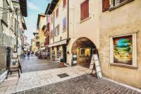 Suite Diamante Luxury Apartment - Center - Lake - B&B Torri del Benaco