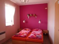 Driepersoonskamer met Badkamer