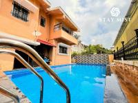 Casa Dew Villa - Stay mist - Bed and Breakfast Lonavla