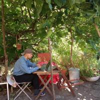 gîte écolo Avène, proche Nature et Lerab Ling IL FAUT lire les RESTRICTIONS PLUS BAS sous la rubrique VOTRE HOTE avec photo - B&B Avène