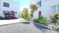 3star 1950s house, 3 bedrooms, 6 people, walk to beach center - B&B Royan
