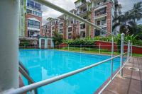 Skylight BnB E203 - 2BHK with pool walking distance to Candolim beach - B&B Candolim