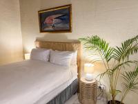 Doppelzimmer mit Gartenblick