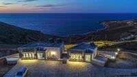 Hilltop Luxury Villas with Private Pool and Sea View - B&B Agia Pelagia