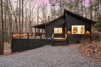 2BR Cabin Rental | Blue Ridge GA | Hot Tub, Deck - Bed and Breakfast Cherry Log
