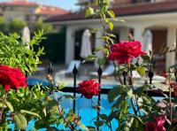 Luxury Coastal Dreams Apartment - B&B Saint Vlas