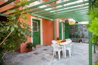Georgakis George Rooms - B&B Vasiliki
