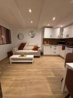 Charmant T2 refait à neuf en plein cœur de Fréjus - B&B Fréjus