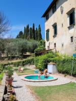 Medici Villa with Gardens 7 min from Florence - B&B Fiesole