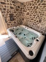 LA MAISON DE CECILE jusqu'à 6 personnes en Normandie - Chambres d'hôtes Condé-sur-Vire