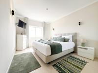 Appartamento con 1 Camera da Letto, Balcone e Vista Mare