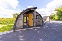 Pod3 - Powys River Pods - Pet Friendly Glamping Pod Builth Wells Powys Wales - B&B Garth