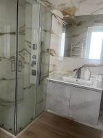 Room #1139894409