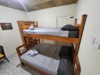 Hidden Bungalow - B&B Roseau