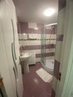 Habitación Familiar con baño privado