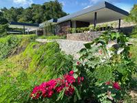 Villa Monaco - Oceanview Luxury with Private Pool - Bed and Breakfast Selongbelanak