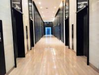 Makati Penthouse Studio with City Views - B&B Manila