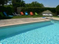 Chambres d'Hôtes Chez Cécile à Lagnes - Bed and Breakfast