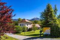 "La Combe Fleurie" Appartements & Chambres - Bed and Breakfast