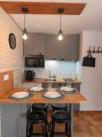 Charmant T2 cœur village vue Pyrénées - B&B Saint-Lary-Soulan