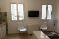 Quiet Studio For 2 Near Palais Des Papes - Bed and Breakfast Avignon