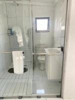 Lakeside Studio Sleeps max 2 - B&B Benoni