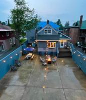 4-Bedroom Downtown Main St , great location! - Chambres d'hôtes Old Forge