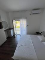 Lola Guest House - Ferienwohnung Budva