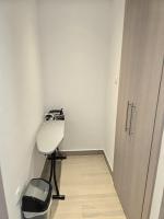 2bhk Canal View near Ferrari World and Sea World - Chambres d'hôtes Abou Dabi