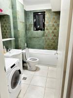 Urban Luxe Apartment - Ferienwohnung Craiova