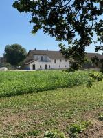 Agriturismo AgriTexS - Bed and Breakfast Savigliano