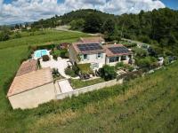 appartement avec piscine commune le chêne vert - B&B Gargas
