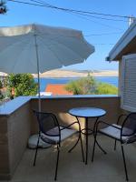 Studio apartment Oleander - B&B Jadranovo