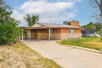 Cozy Home with Patio 24 Miles to Carlsbad Caverns NP - B&B Carlsbad