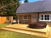 The Dairy Cottage, Loch Tay, Hot Tub and Garden - Chambres d'hôtes Lawers