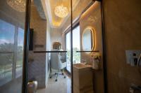 Kamer met Kingsize Bed en Balkon