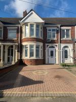 LOW RATE 3-BR House Near Coventry College & Warwickshire Hospital, Sleeps 5, Unli Wi-Fi, with Driveway Parking & Garden - 22DSC - B&B Coventry