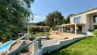 VillaSerenita Piscine chauffée, Jacuzzi, Pétanque - Bed and Breakfast Ajaccio